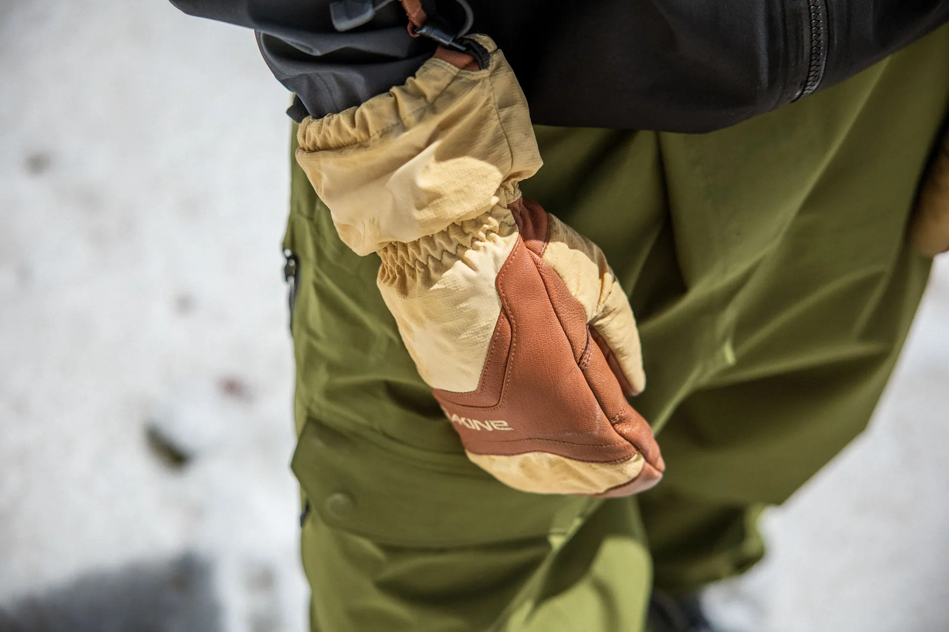 Excursion GORE-TEX Mitt - Women's