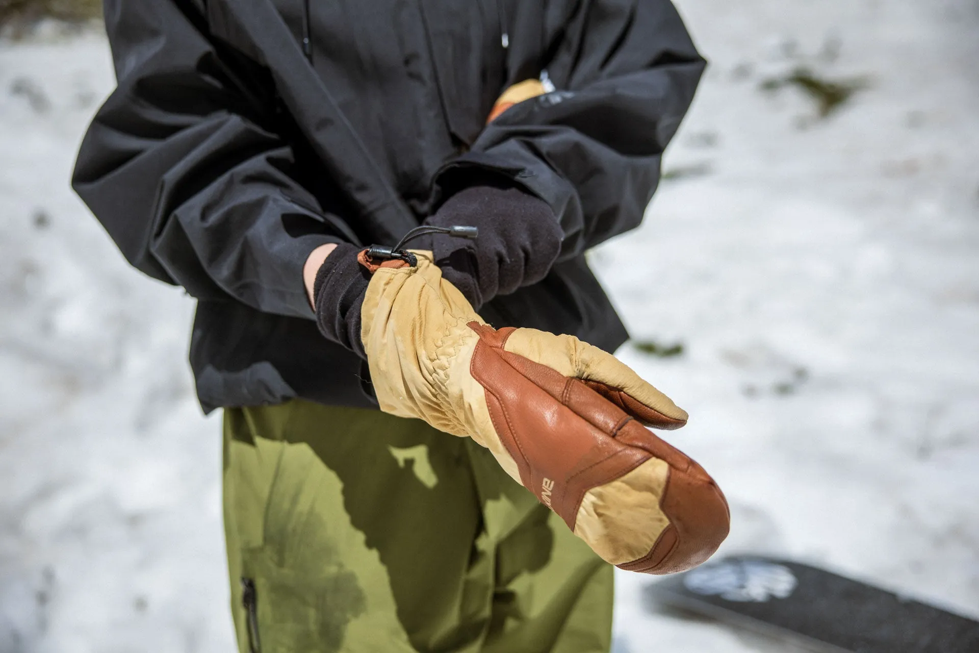 Excursion GORE-TEX Mitt - Women's