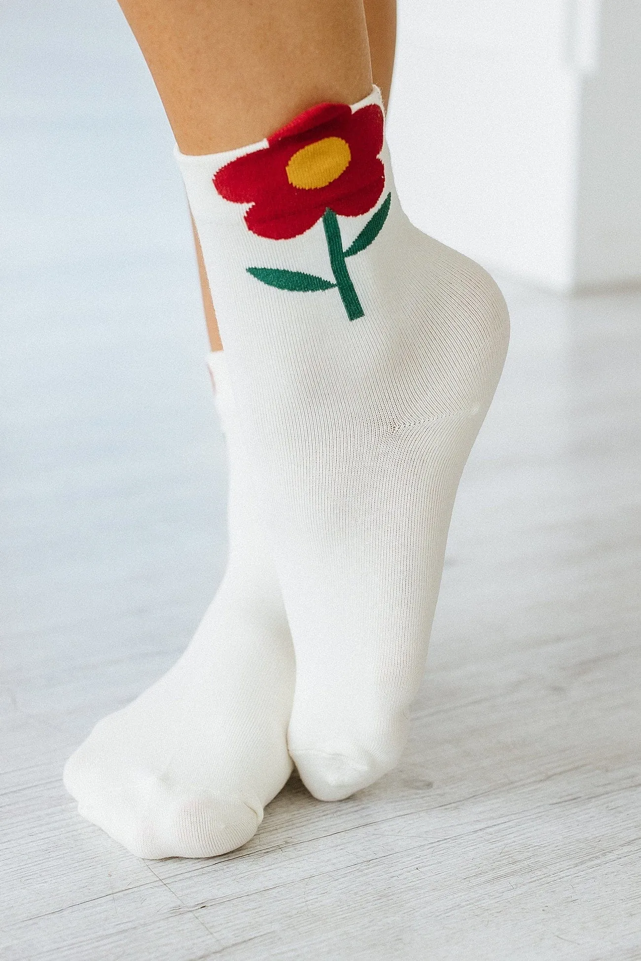 SALE - Flower Design Socks