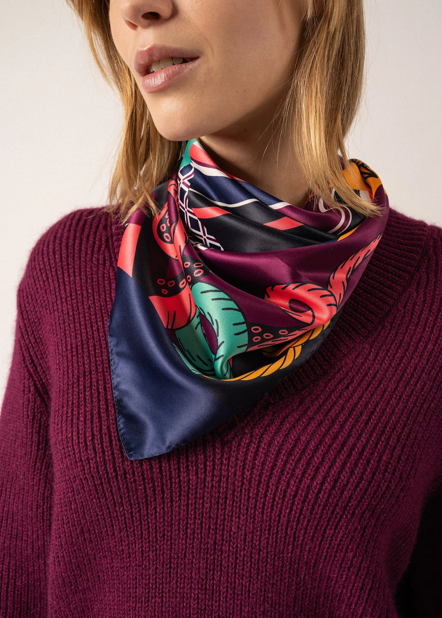 Square Scarf - marine-inspired print (NAVY/TREFLE)