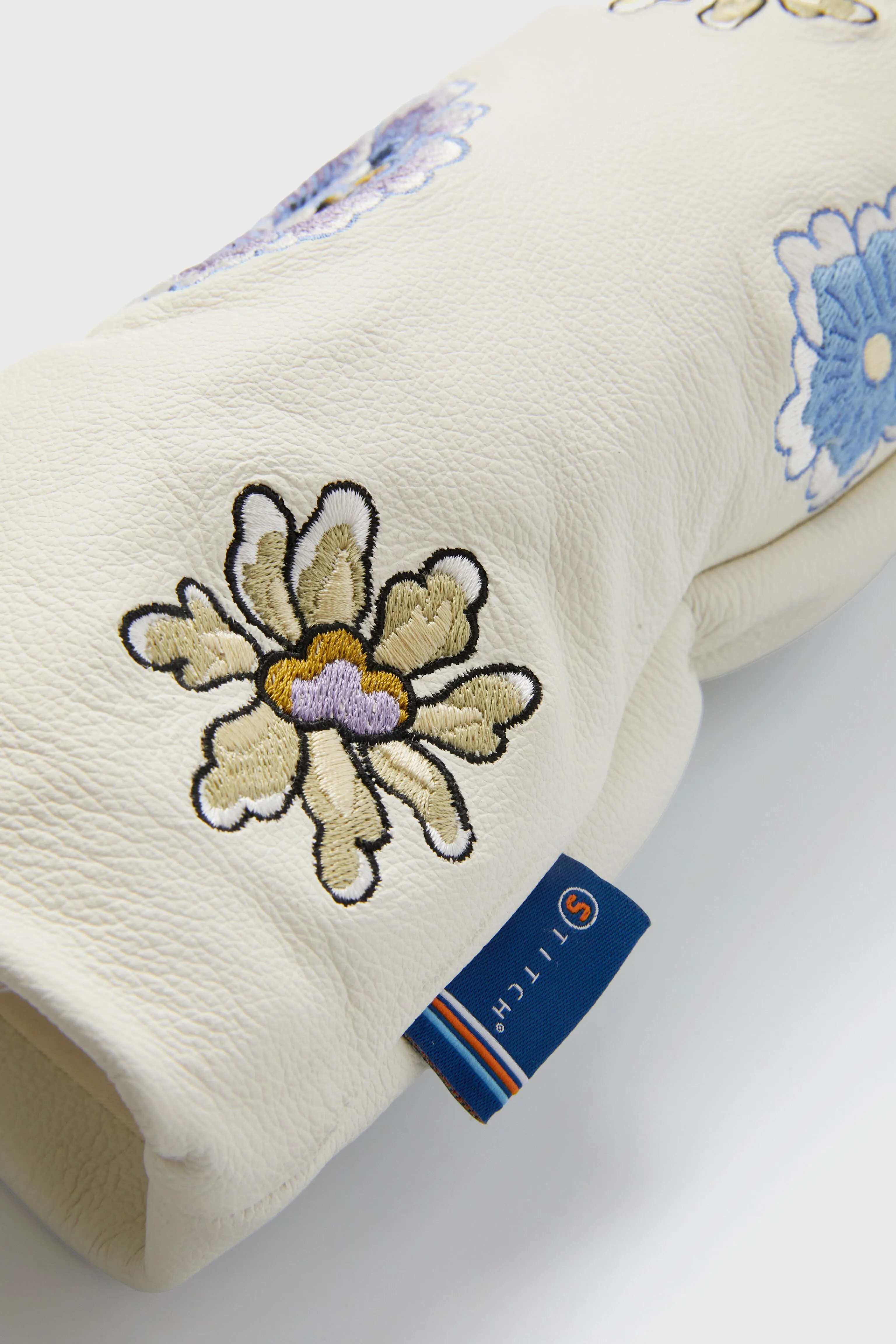 White Wildflower Leather Head Cover