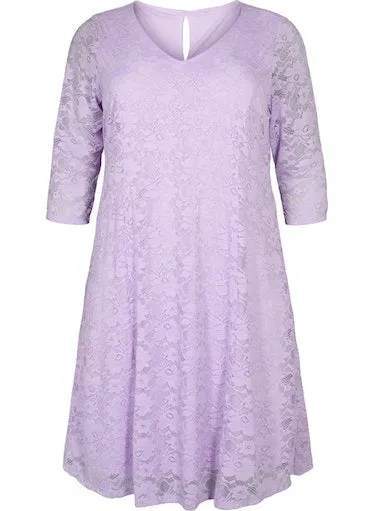 Zizzi Bonnie Lace Dress in Lavender